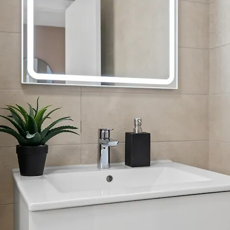 Apartment Luxury New Center - Private Parking *